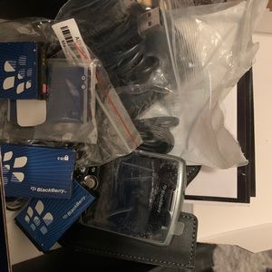 SPRINT BLACKBERRY bundle of accessories!!!!